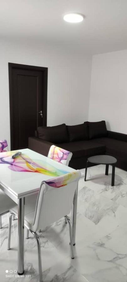 Home Naya Bukareszt Zewnętrze zdjęcie